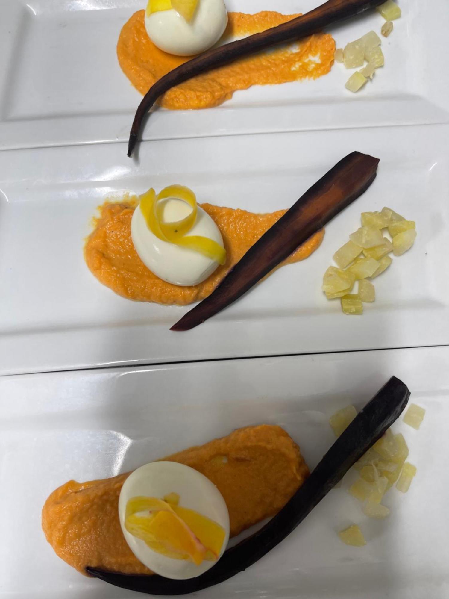 Logis Hotel Restaurant Cazes Arazat Laissac エクステリア 写真